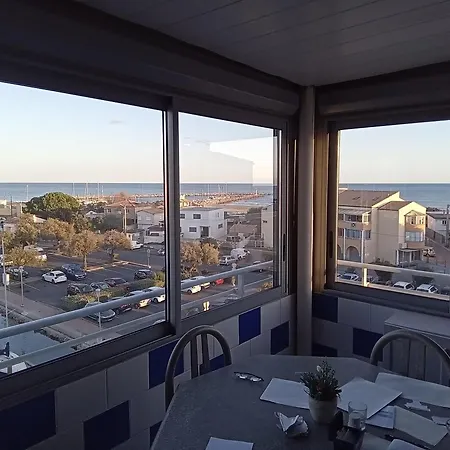 Brise De Apartment *